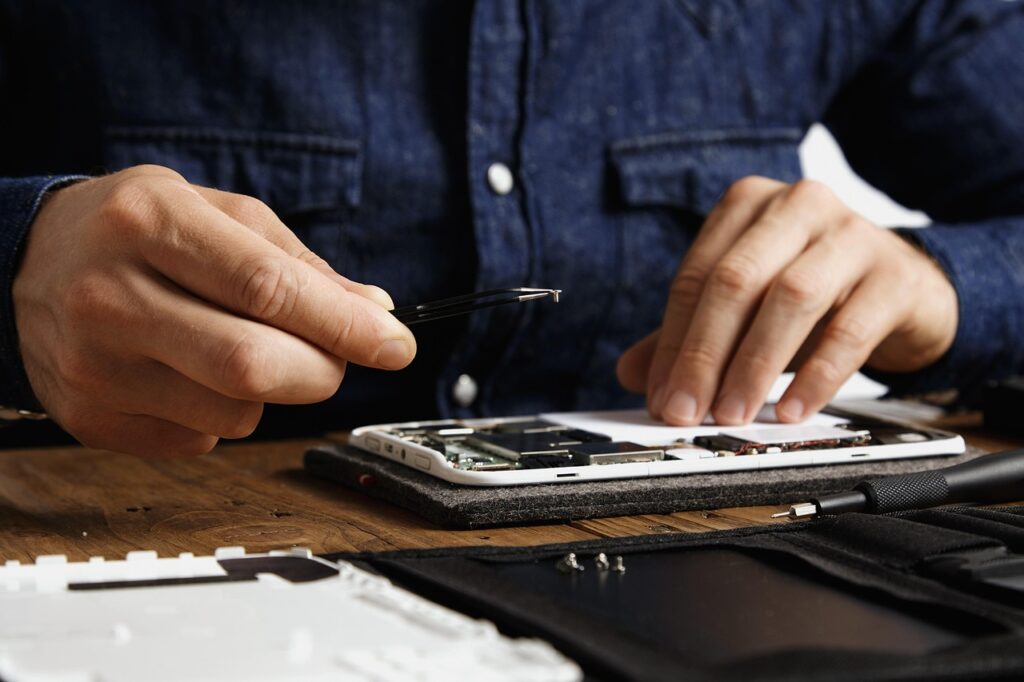 repair, service, electronic, technician, tool, repairman, equipment, board, component, man, instrument, technical, engineer, worker, electrical, maintenance, digital, device, mobile repairing, institute, alappuzha, repair, mobile repairing, mobile repairing, mobile repairing, mobile repairing, mobile repairing